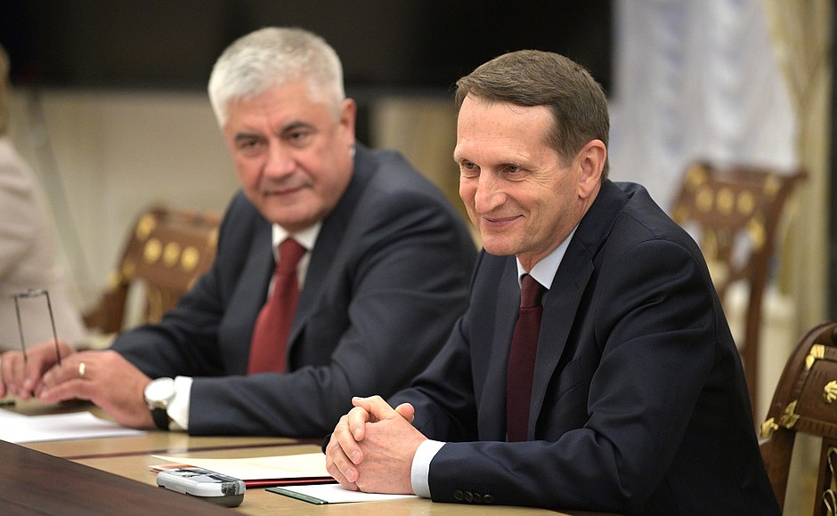 Interior Minister Vladimir Kolokoltsev (left) and Director of the Foreign Intelligence Service Sergei Naryshkin before the meeting with permanent members of the Security Council.