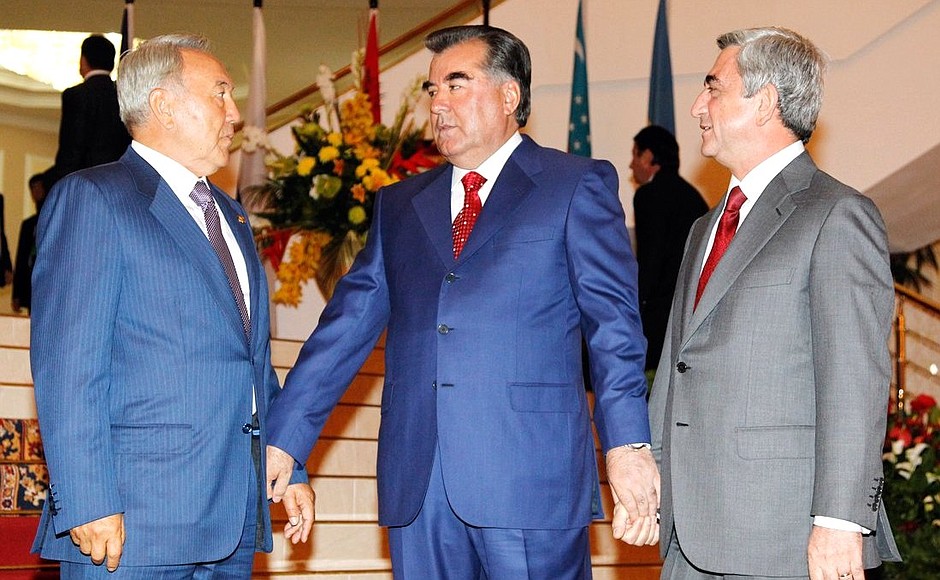 Before the CIS Summit. The Summit Chairman, President of Tajikistan, Emomali Rahmon (centre) with President of Kazakhstan Nursultan Nazarbayev (left) and President of Armenia Serzh Sargsyan.