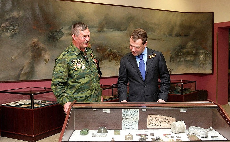 Visiting the Museum of the Panfilovtsy heroes.