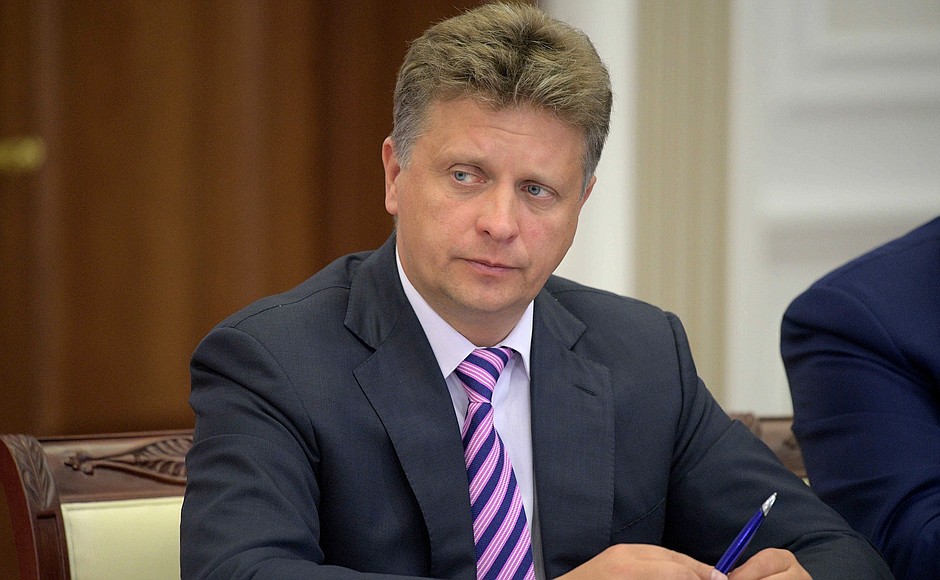 Transport Minister Maxim Sokolov at a meeting on developing the transportation infrastructure in Russia’s Northwest.