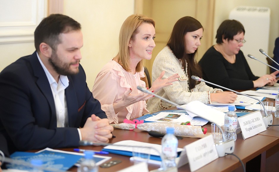 Maria Lvova-Belova chaired a meeting of the Public Council under the Commissioner for Children’s Rights.