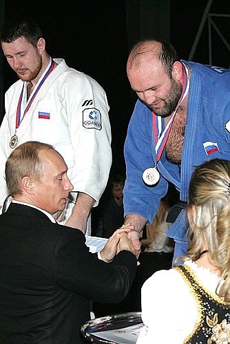 Awarding Tamerlan Tmenov the gold medal.