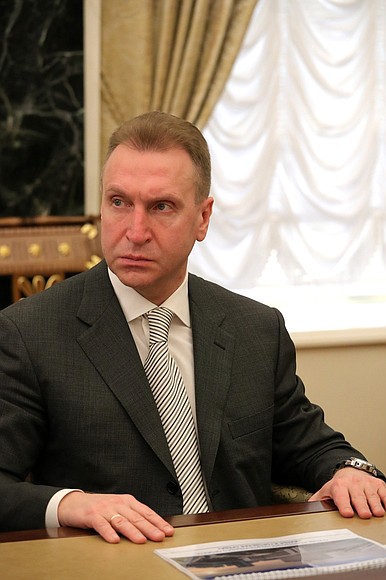 Chairman of the State Development Corporation VEB.RF Igor Shuvalov at a meeting with Government members.