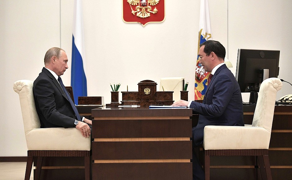 With Acting Head of the Republic of Sakha (Yakutia) Aisen Nikolayev.
