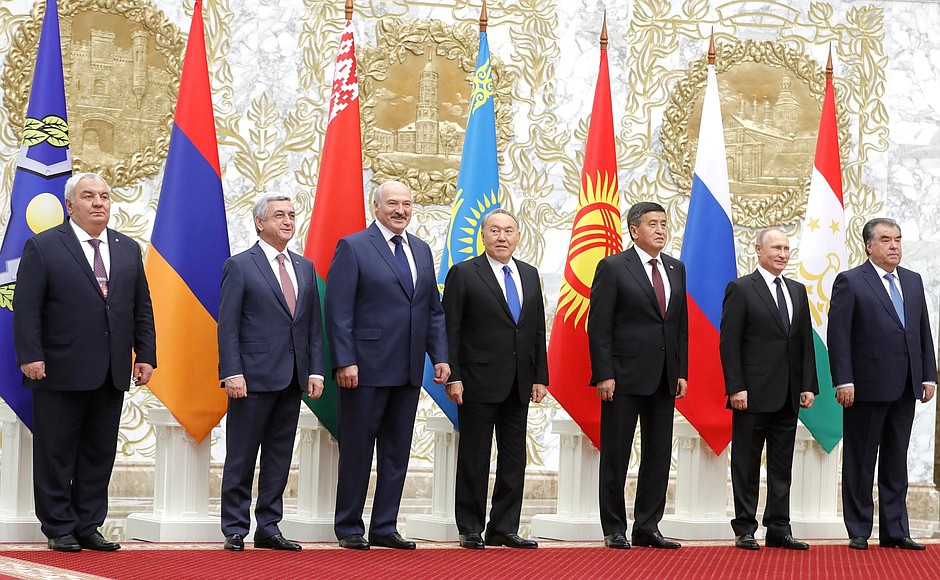 Participants in the CSTO Collective Security Council meeting.