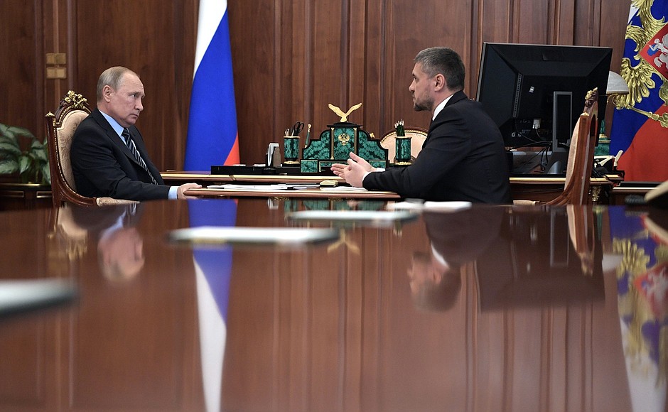 С временно исполняющим обязанности губернатора Забайкальского края Александром Осиповым.