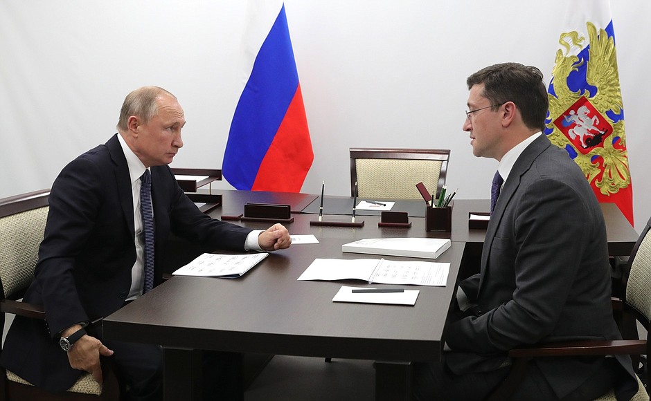 С губернатором Нижегородской области Глебом Никитиным.