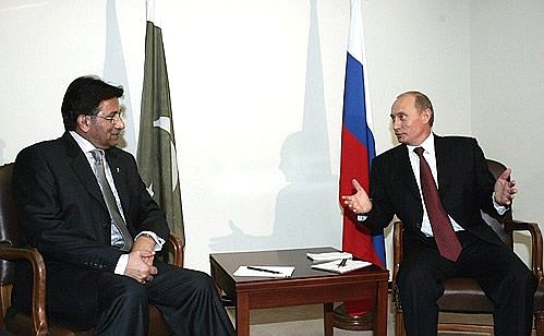 Встреча с Президентом Пакистана Первезом Мушаррафом.