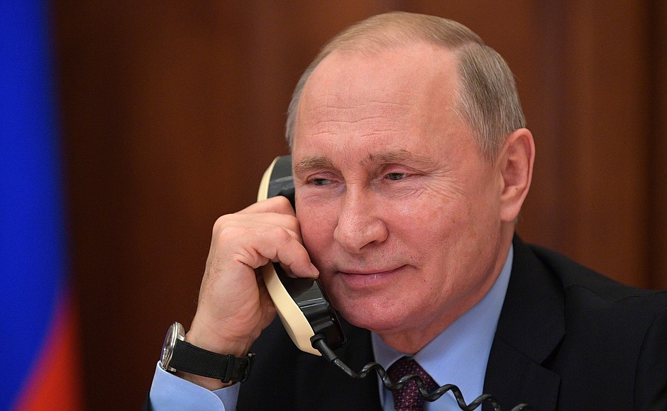 The President had a telephone conversation with Arslan Kaipkulov, a participant of the Dream with Me project.