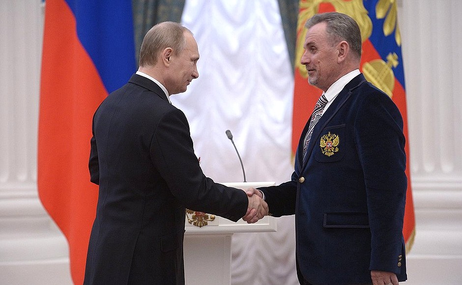 Presenting Russian Federation state decorations. Senior coach of the Russian biathlon team at the National Sports Training Centre Nikolai Lopukhov is awarded the Order for Services to the Fatherland, IV degree.