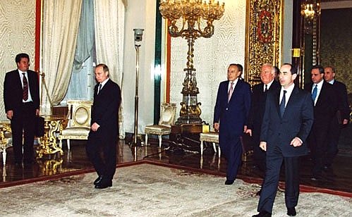 Heads of state of the Caucasian Quartet preparing to meet.