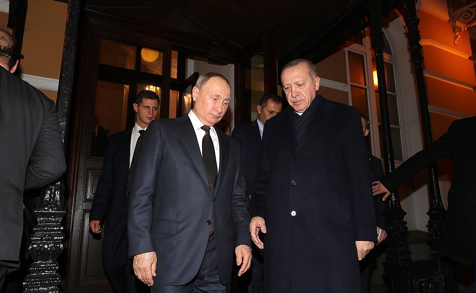 С Президентом Турецкой Республики Реджепом Тайипом Эрдоганом по завершении российско-турецких переговоров.