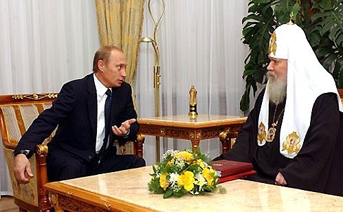President Putin with Patriarch Alexii II of Moscow and All Russia.