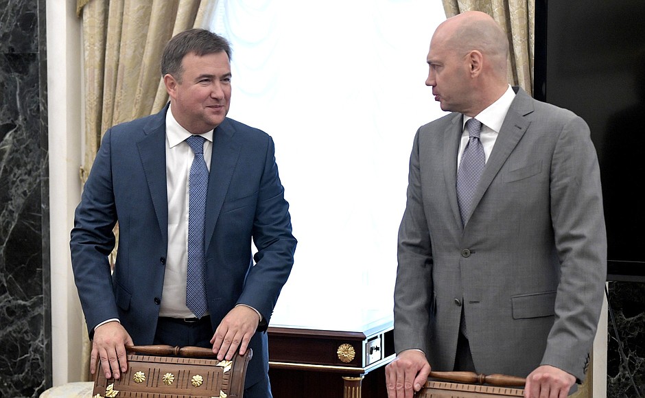 NTV General Director Alexei Zemsky (left) and President of the Mir Interstate Television and Radio Company Radik Batyrshin before the meeting on preparations for Direct Line with Vladimir Putin.
