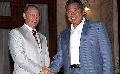 With the President of Kyrgyzstan, Kurmanbek Bakiev.