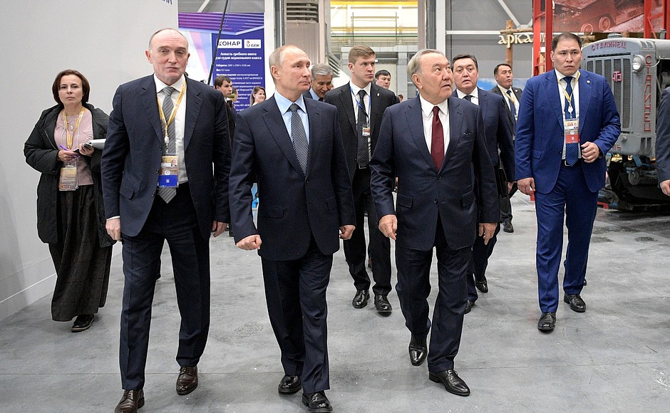 Visiting the Development of Human Capital exhibition with President of Kazakhstan Nursultan Nazarbayev (right) and Chelyabinsk Region Governor Boris Dubrovsky.