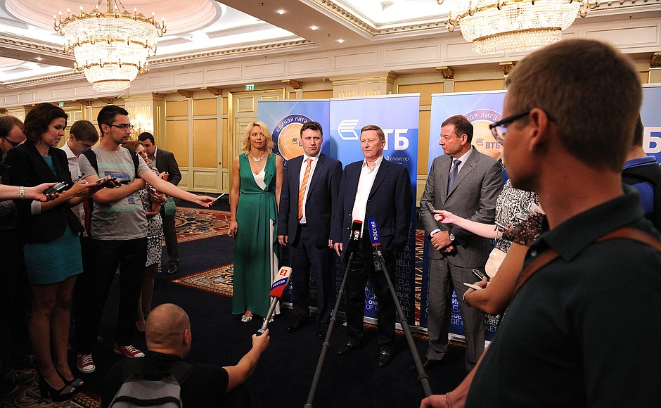 Answering journalists’ questions following a meeting of the VTB United League’s Council.