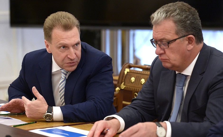 First Deputy Prime Minister Igor Shuvalov and Deputy Prime Minister and Government Chief of Staff Sergei Prikhodko before the meeting with Government members.