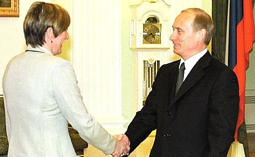 President Putin meeting with the Chair of the BIE Executive Commission Carmen Sylvain, and members of the Inspection Commission of the International Exhibitions Bureau EXPO-2010.