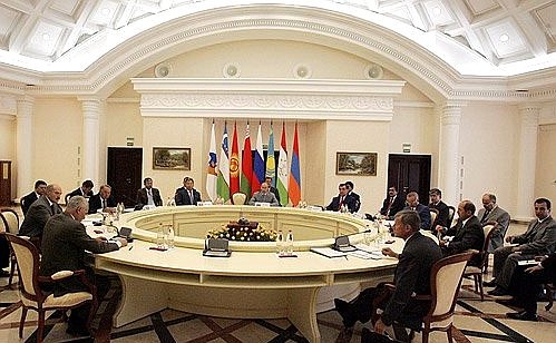 Заседание глав государств – членов Евразийского экономического сообщества (ЕврАзЭС).