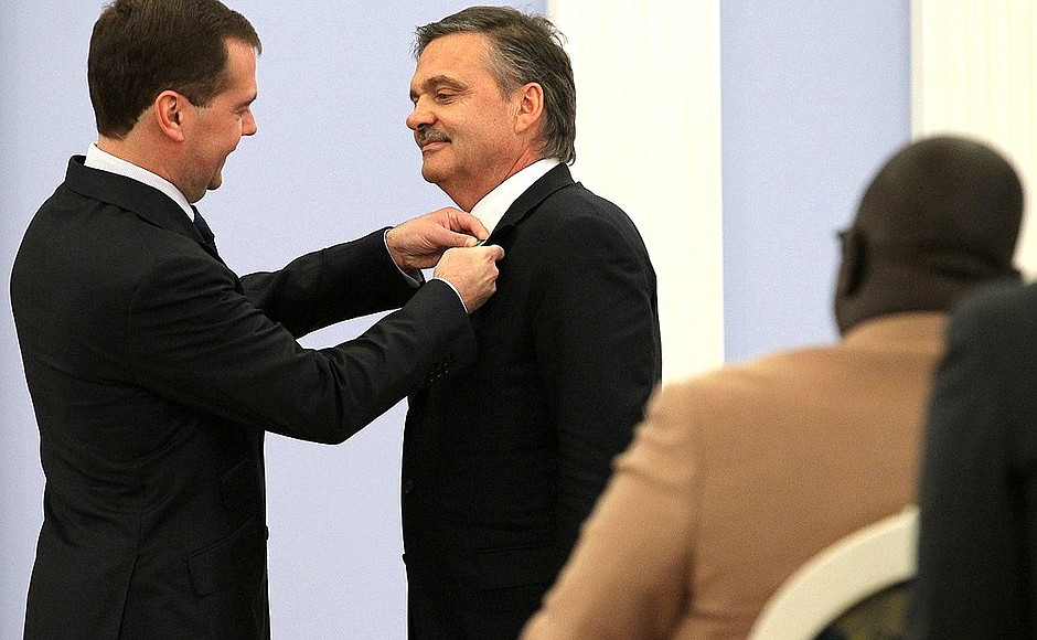 Dmitry Medvedev presented the Order of Friendship President of the International Ice Hockey Federation (IIHF) Rene Fasel.