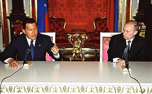 Пресс-конференция с Президентом Венесуэлы Уго Чавесом по окончании российско-венесуэльских переговоров.