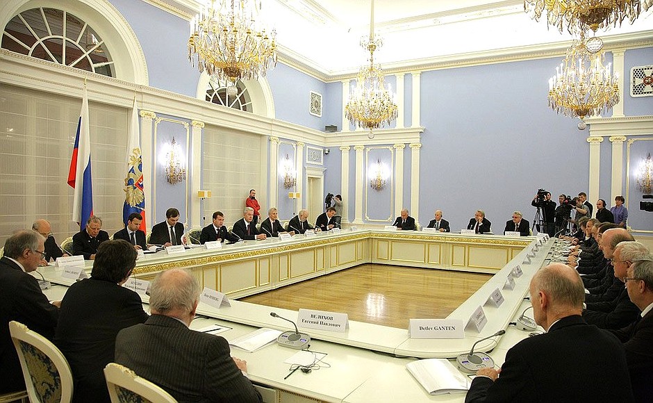 Meeting with members of the academic advisory board of the Skolkovo Development Fund.