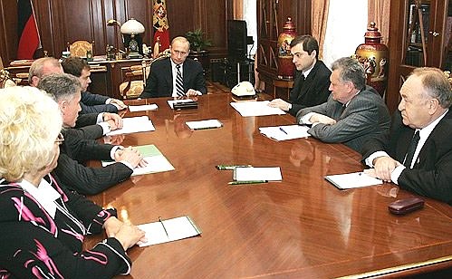 Совещание с представителями исполнительной и законодательной власти Камчатской области и Корякского автономного округа.