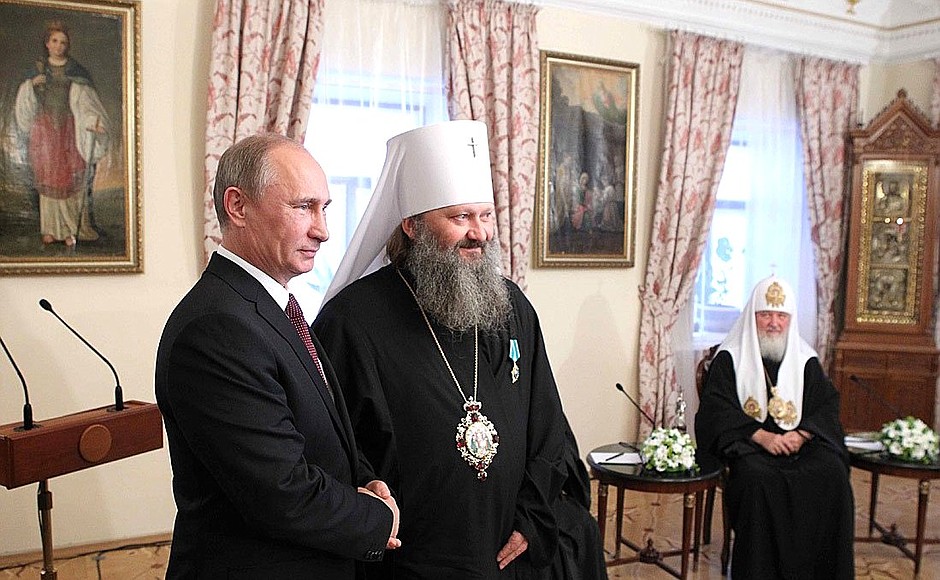 Vladimir Putin awarded the Order of Friendship to Metropolitan Pavel (Paul) of Vyshgorod and Chernobyl, the Superior of the Kiev Pechersk Lavra.