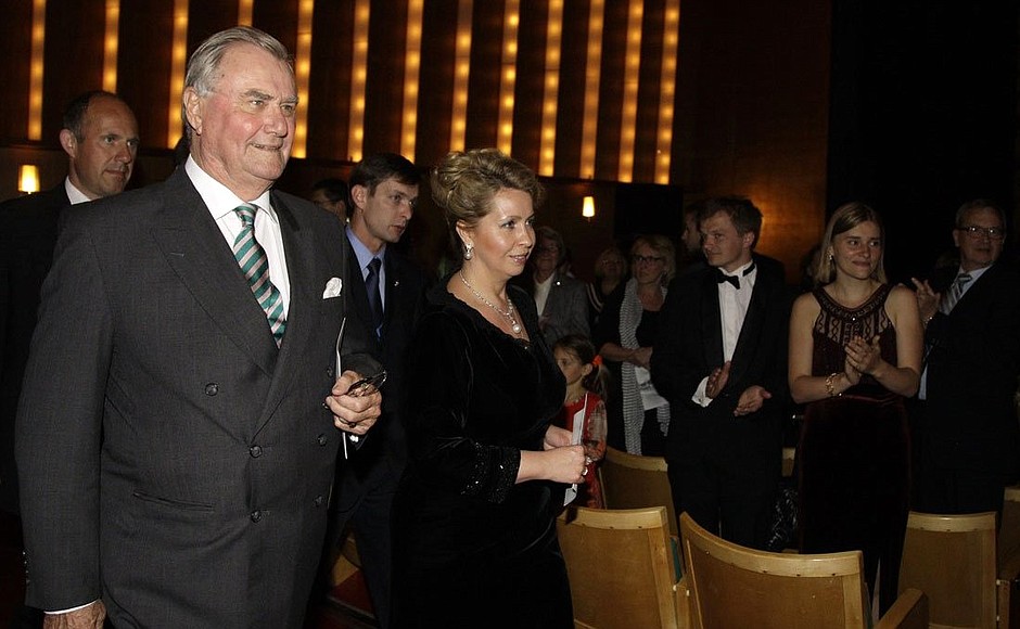 Принц-консорт Хенрик и Светлана Медведева в концертном зале «Тиволи».
