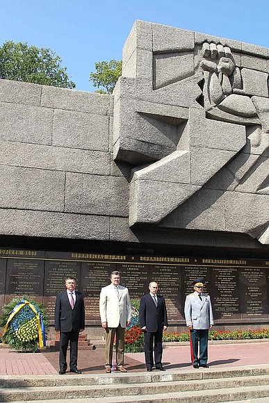 At the Memorial to the Heroic Defence of Sevastopol in 1941–1942.