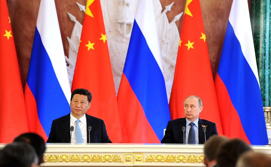 Press statements following Russian-Chinese talks. With Chinese President Xi Jinping.