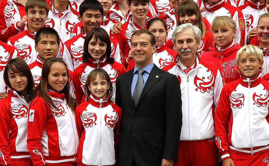 With medal winners from the Russian national youth team that took part in the first Youth Olympics in Singapore