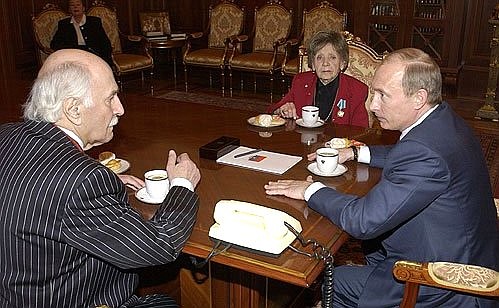 Беседа с Владимиром Зельдиным и Лидией Смирновой.