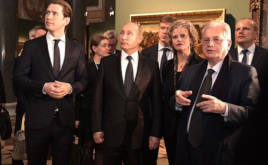 Visiting the State Hermitage. With Federal Chancellor of Austria Sebastian Kurz and director of the State Hermitage Mikhail Piotrovsky (right).