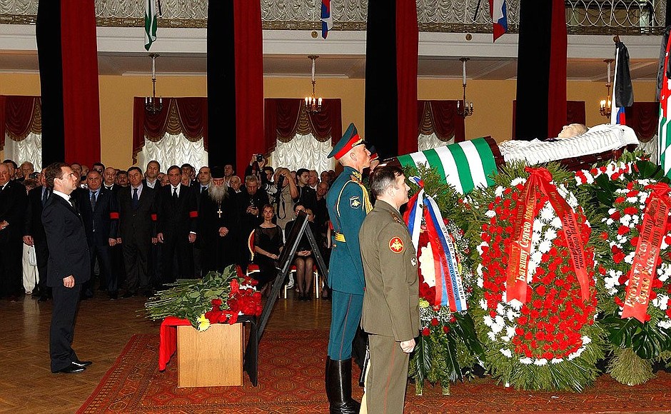 Last respects to President of Abkhazia Sergei Bagapsh.