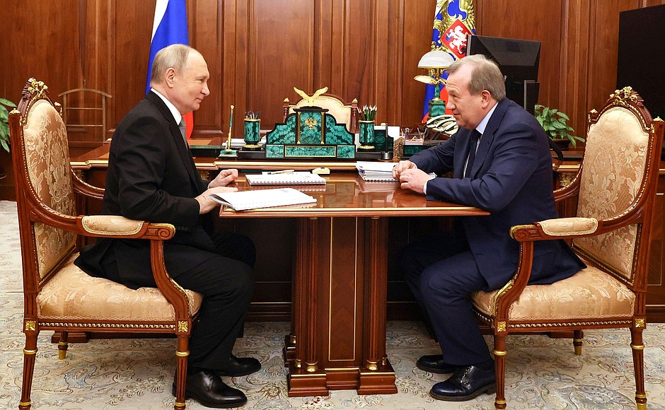 С президентом Российской академии наук Геннадием Красниковым.