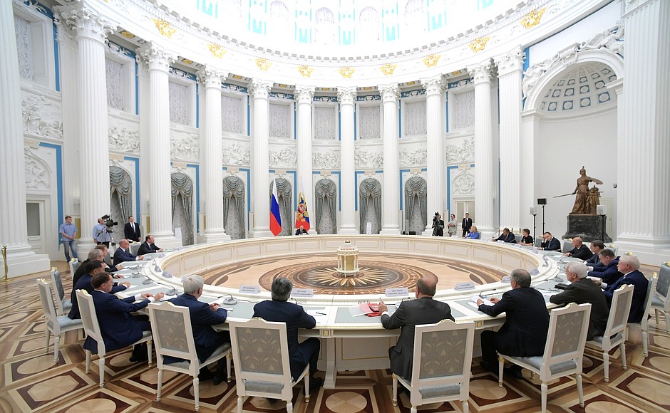 Meeting with State Duma leaders and party faction heads.