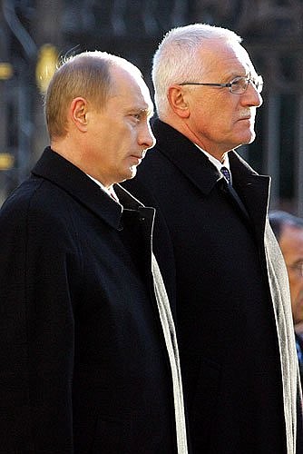 Официальная церемония встречи. С Президентом Чехии Вацлавом Клаусом.