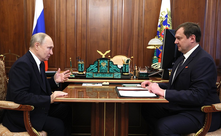 With Acting Governor of Zaporozhye Region Yevgeny Balitsky.