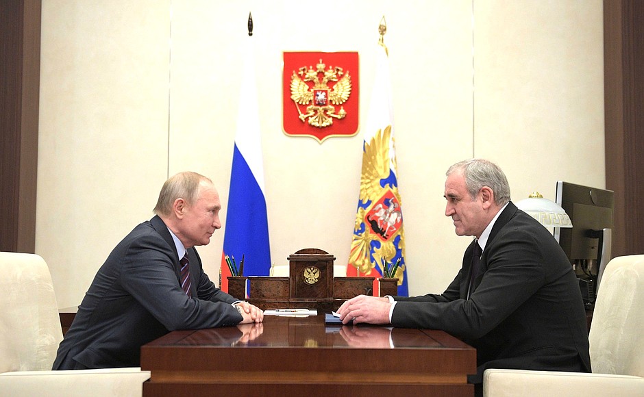 With United Russia party faction leader Sergei Neverov.