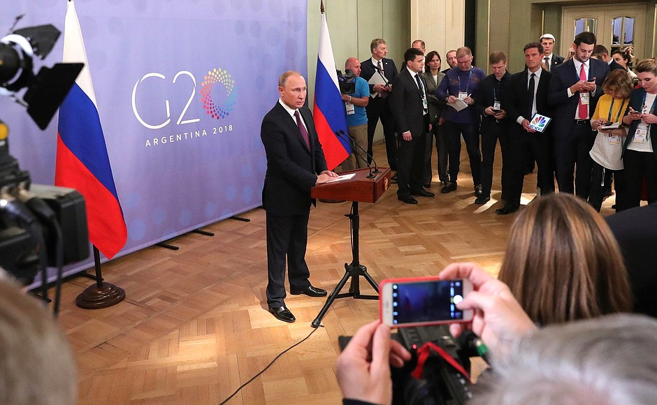 По окончании саммита «Группы двадцати» Владимир Путин ответил на вопросы журналистов.