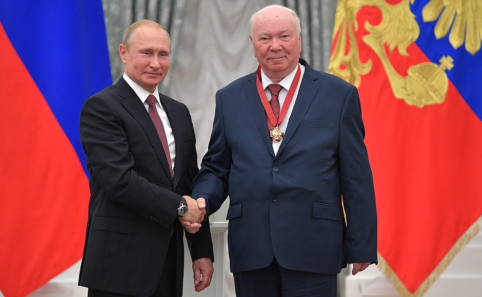 At a presentation of state decorations. Chairman of the Lenin collective farm (Kaluga Region) Viktor Gorobtsov has been awarded the Order for Services to the Fatherland, III degree.