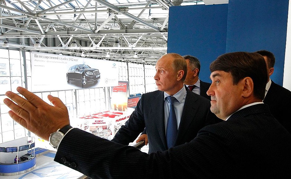 During the visit to the new terminal at the Knevichi Airport. Presidential Adviser Igor Levitin (right).