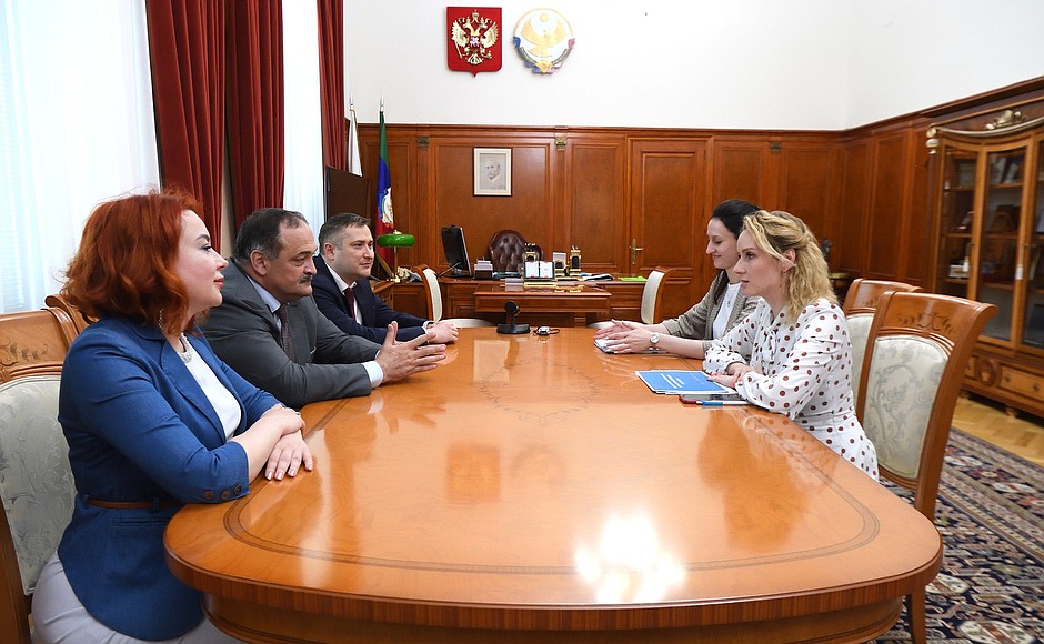 Presidential Commissioner for Children's Rights Maria Lvova-Belova on a working trip to Daghestan. At a meeting with Head of the Republic of Daghestan Sergei Melikov.