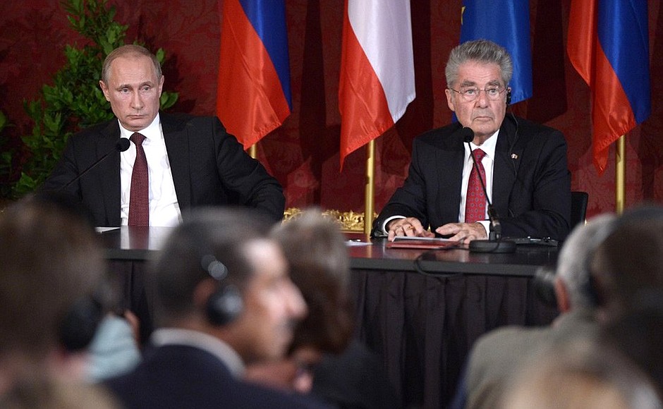 Пресс-конференция по итогам российско-австрийских переговоров. С Президентом Австрии Хайнцем Фишером.