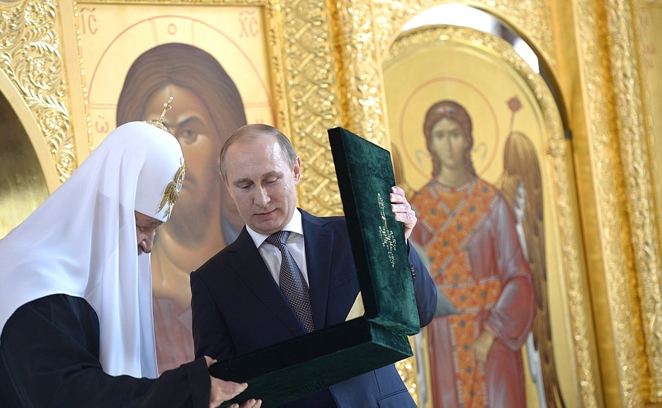 Vladimir Putin presented Patriarch of Moscow and All Russia Kirill with an icon of the Mother of God from the late 19th century.