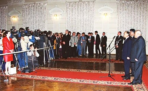 President Putin at a news conference on the results of a meeting on the problems of the Caspian region.