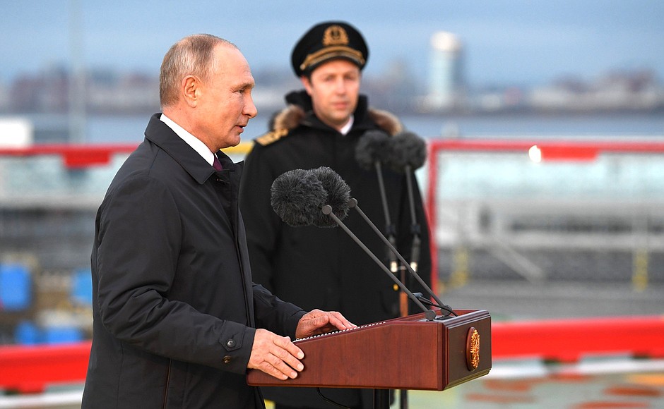 Speech at the ceremonial raising of the national flag of the Russian Federation on the icebreaker Viktor Chernomyrdin.