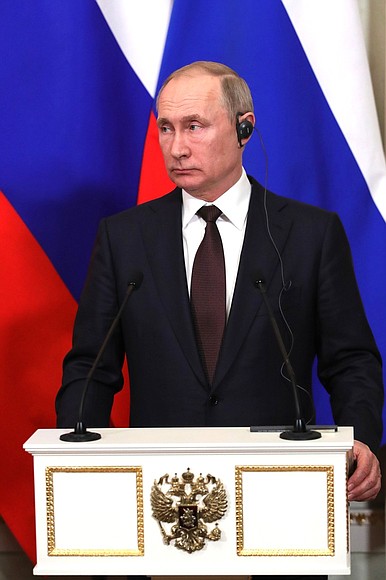 Vladimir Putin giving a statement to the press after Russian-Turkish talks.